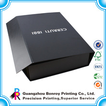 Custom luxury folding clothing packaging box